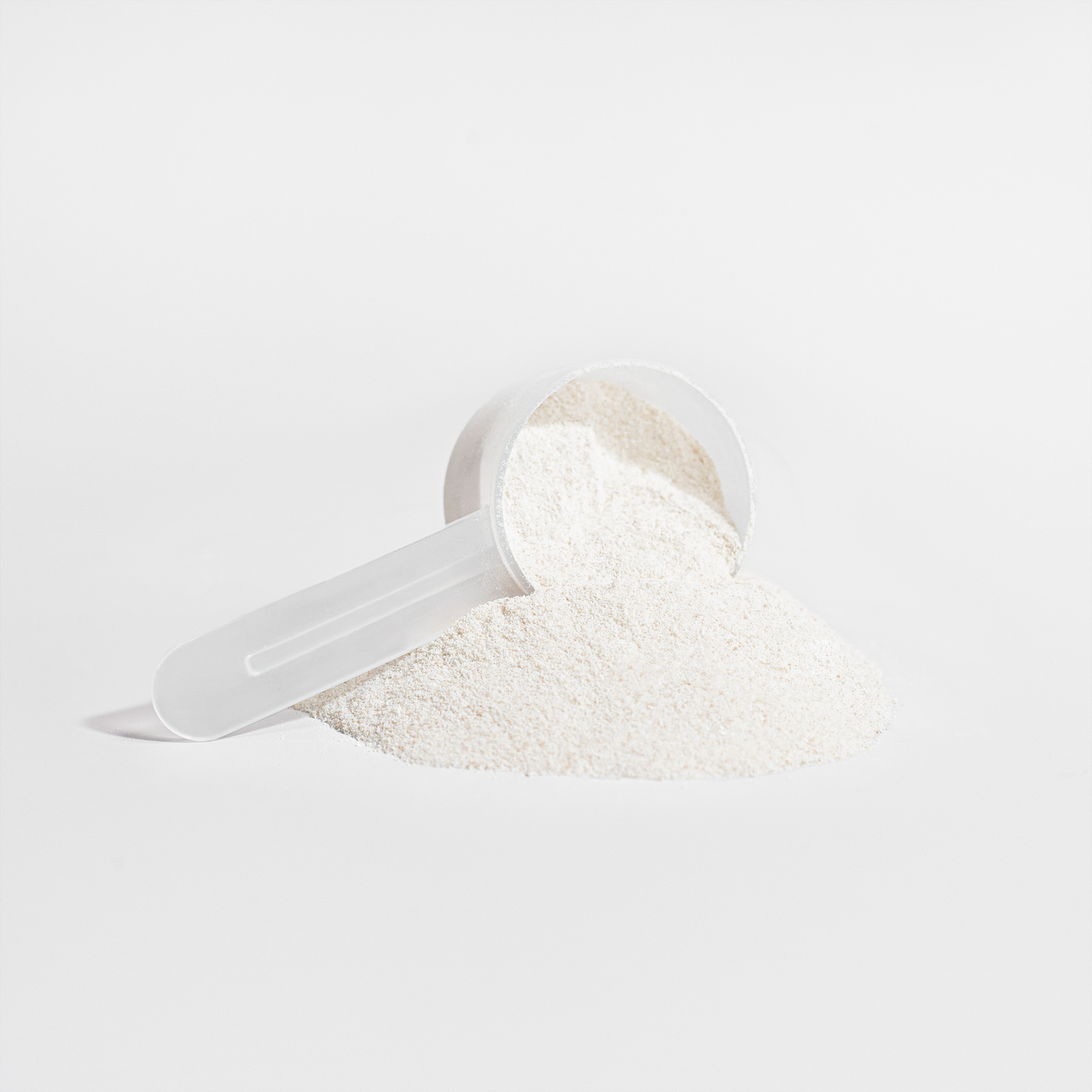 White powder and scoop for Restore by Zerili Collagen Peptides (Unflavoured).